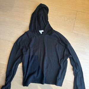 Colsie Black Ribbed Women's Sweater